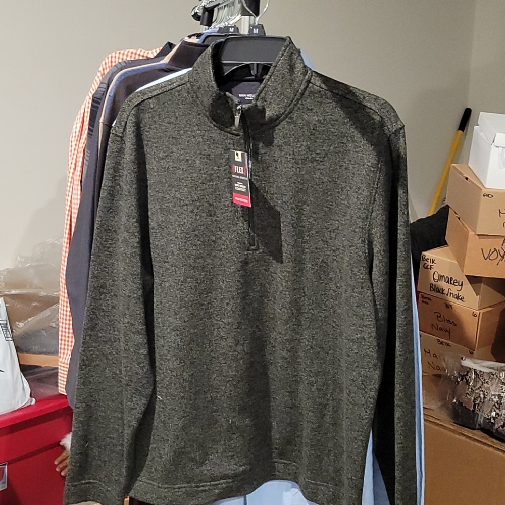 Van Heusen fleece